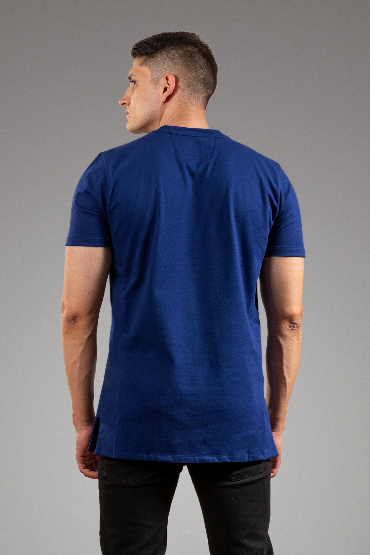 T-SHIRT CUTS