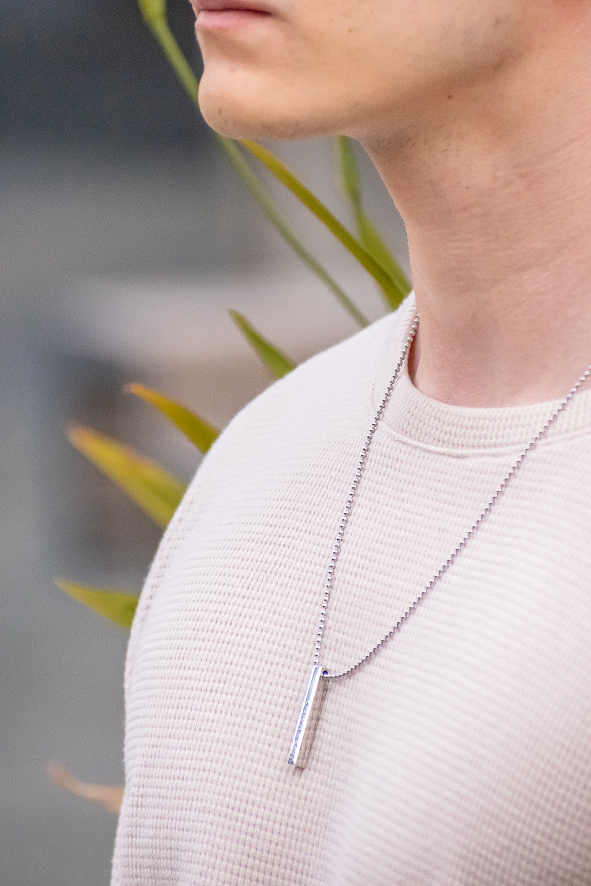 COLLAR  RVR